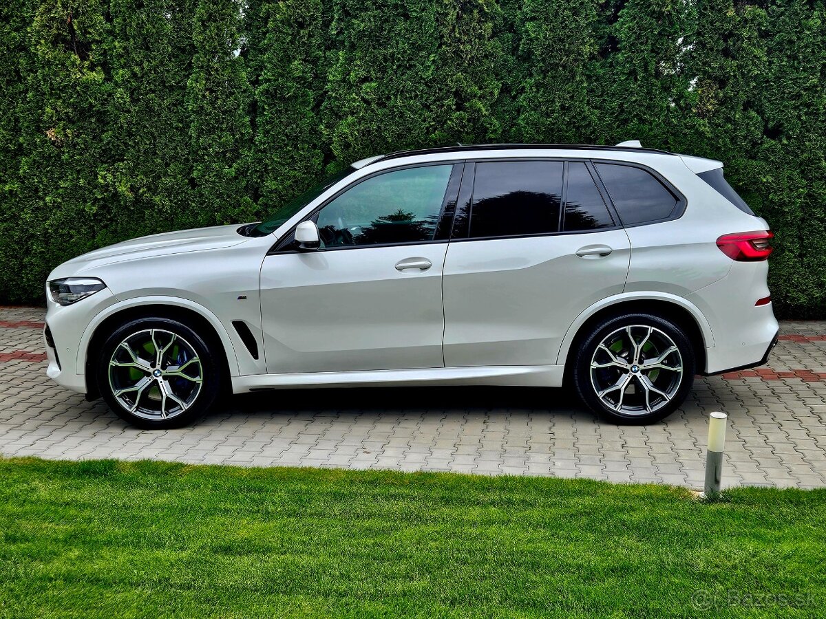 Predám BMW X5 xDrive 30d M-Paket kúp.SR