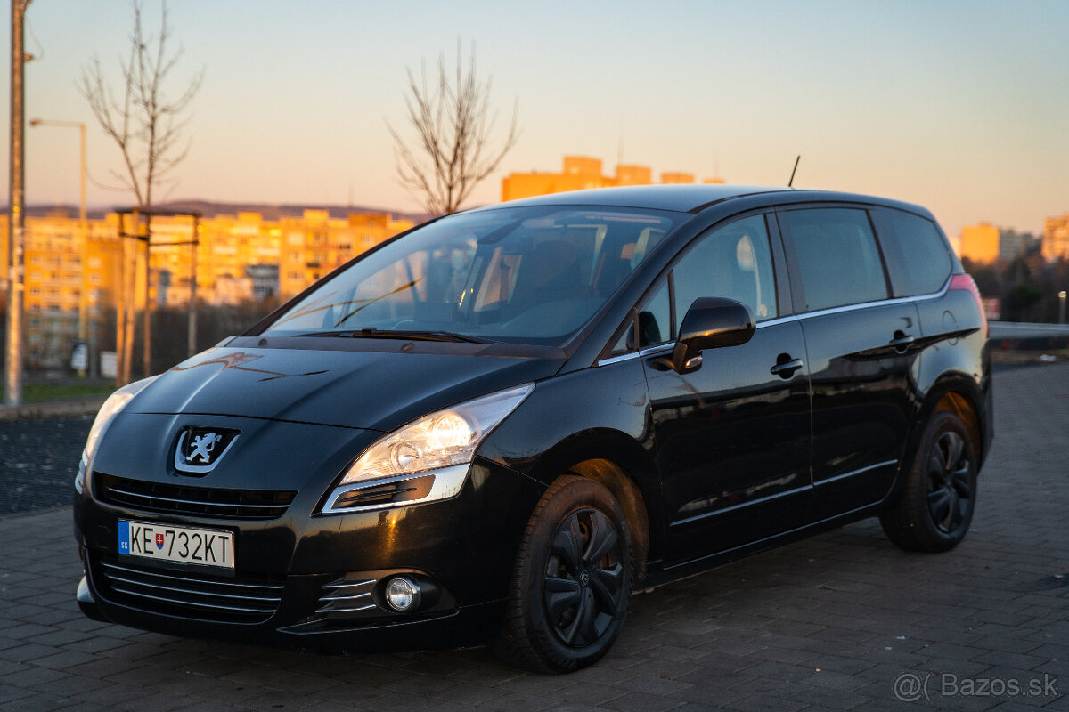 Peugeot 5008 2.0 HDI, 110kw, 06/2013, 7-miestny s TZ