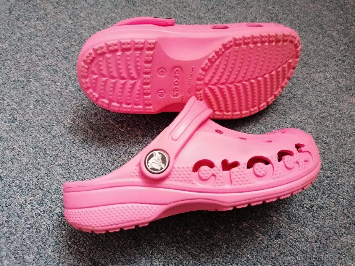 Crocs