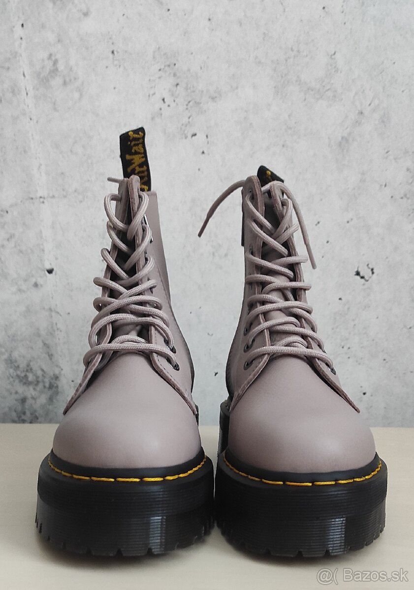 Dr. Martens Jadon III EU40