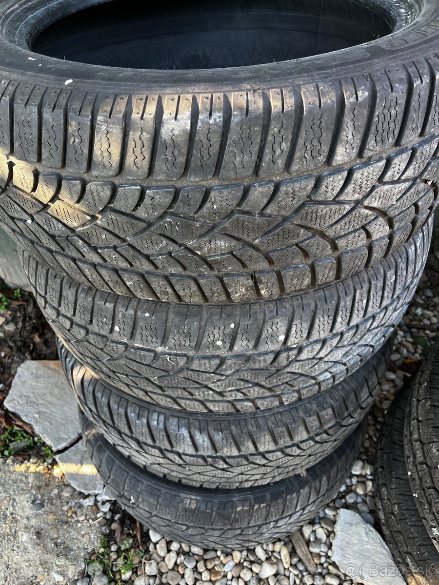 Zimne pneu DUNLOP 225/50 r17