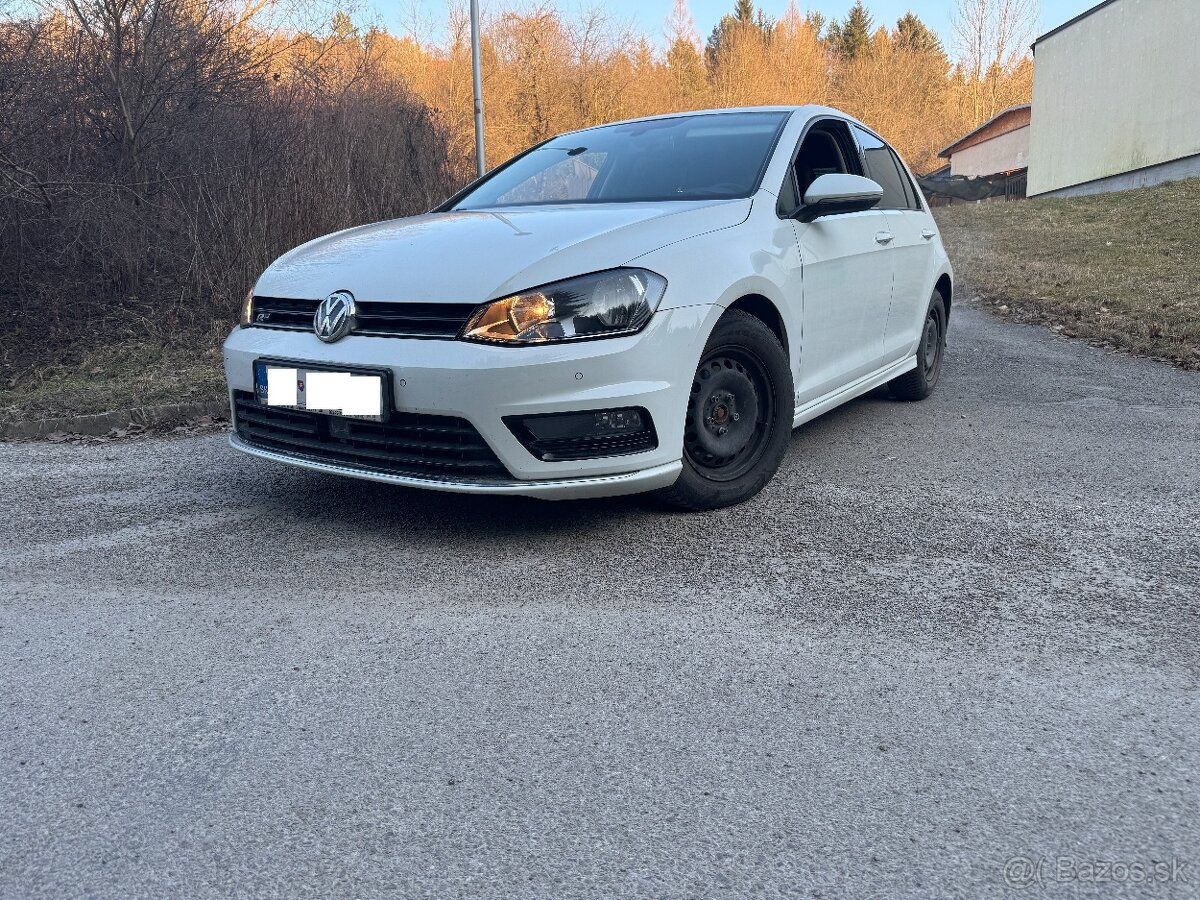 Volkswagen Golf 7 benzín, automat, 105 000 KM, servisované