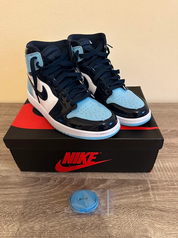 Air Jordan 1 High OG "UNC Patent Leather" sneakers