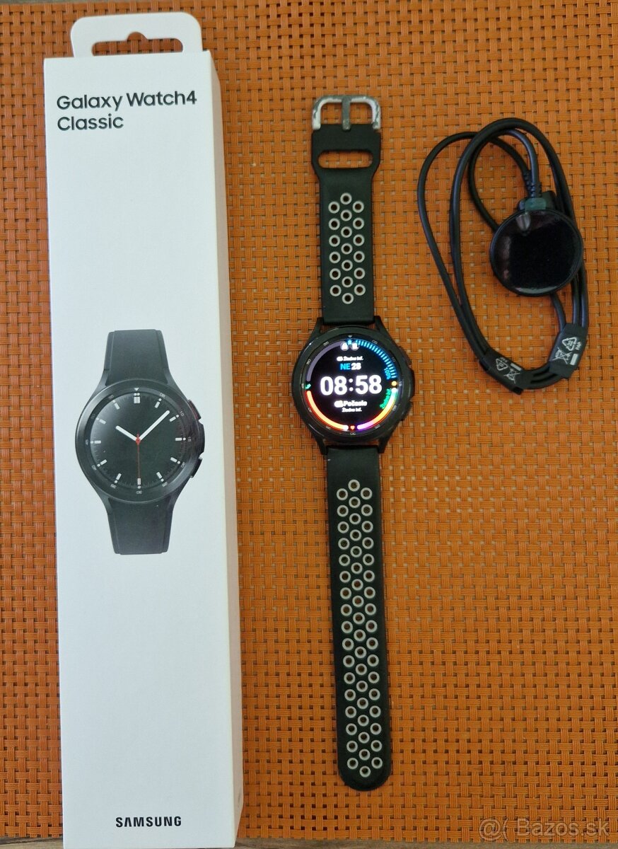 Samsung Galaxy Watch4 Classic