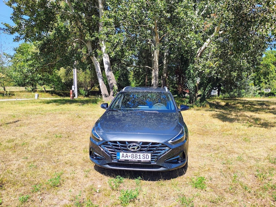 HYUNDAI i30 Kombi 1.5 DPi M6 PLAY