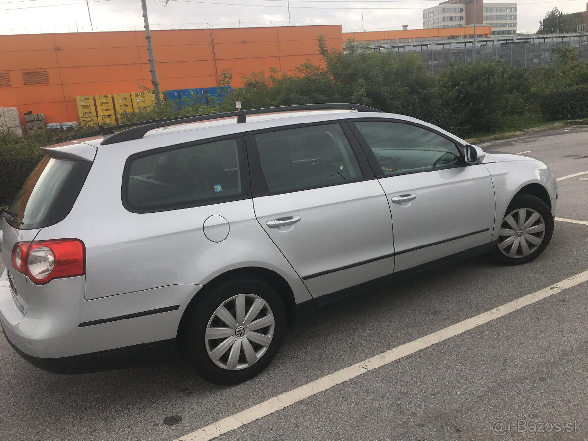 VW PASSAT- Automat