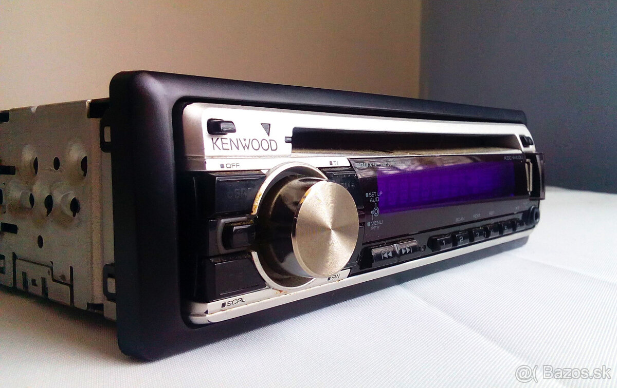 AUTORADIO KENWOOD KDC-W413U.