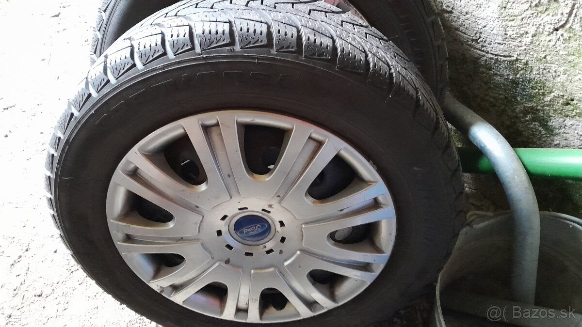 Disky Ford - 15"/4x108/ET 52,5 obuté zimné pneu.