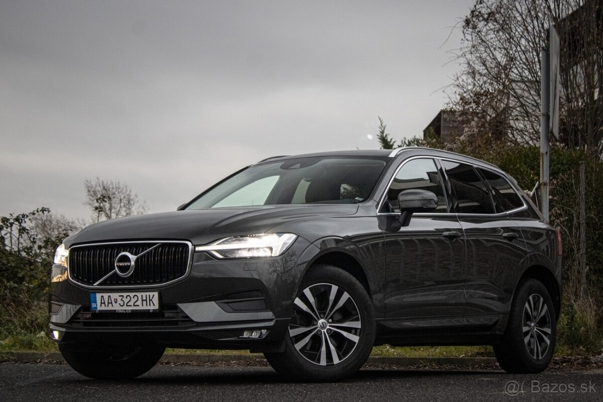 Volvo XC60 B4 Momentum Pro AWD A/T