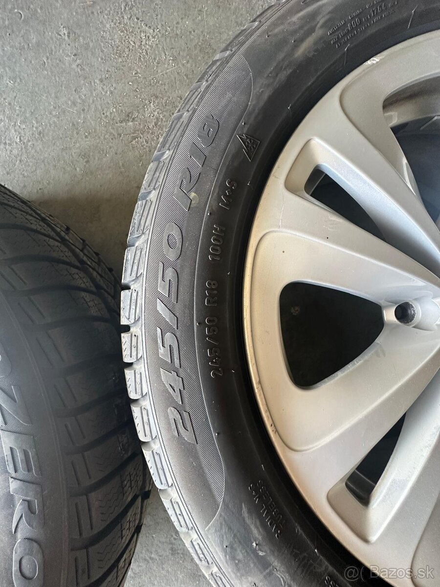 BMW GT5 sada disky/pneu 245/50/R18 Pirelli Winter