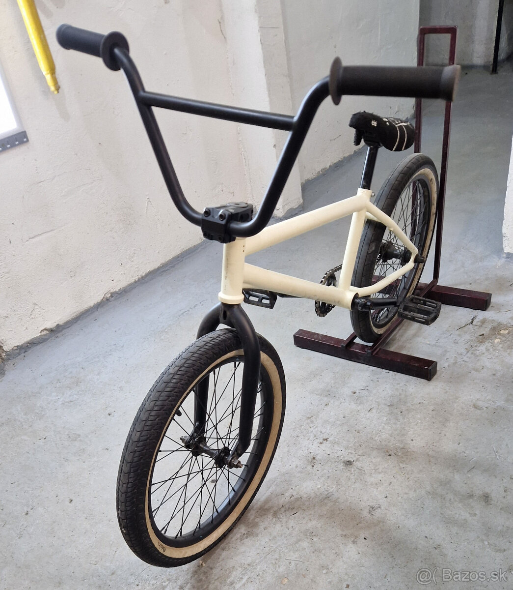 BMX bike