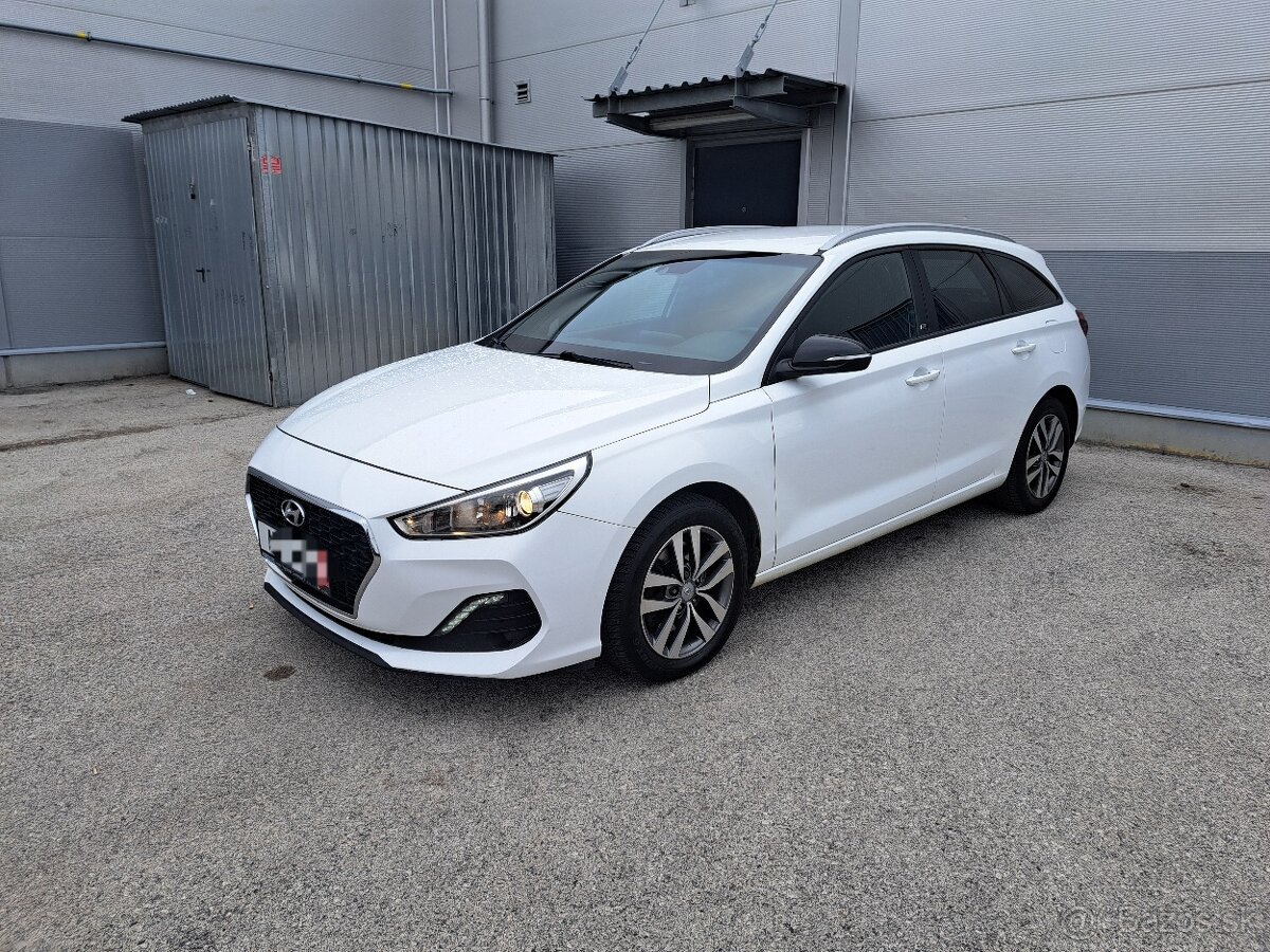 Hyundai i30 1.0T-Gdi Combi Trikolor Comfort GO