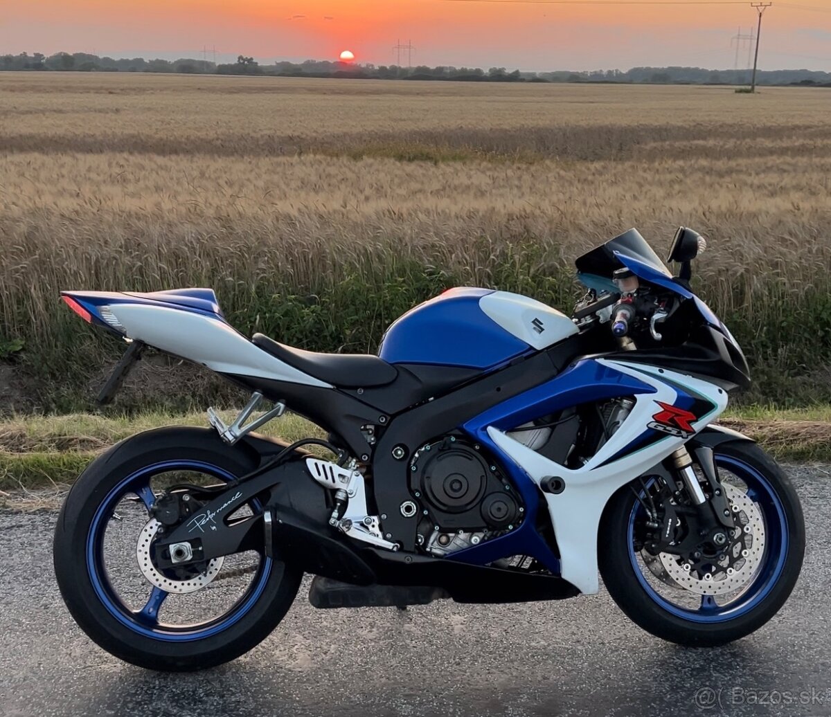 Suzuki GSXR 600 K7