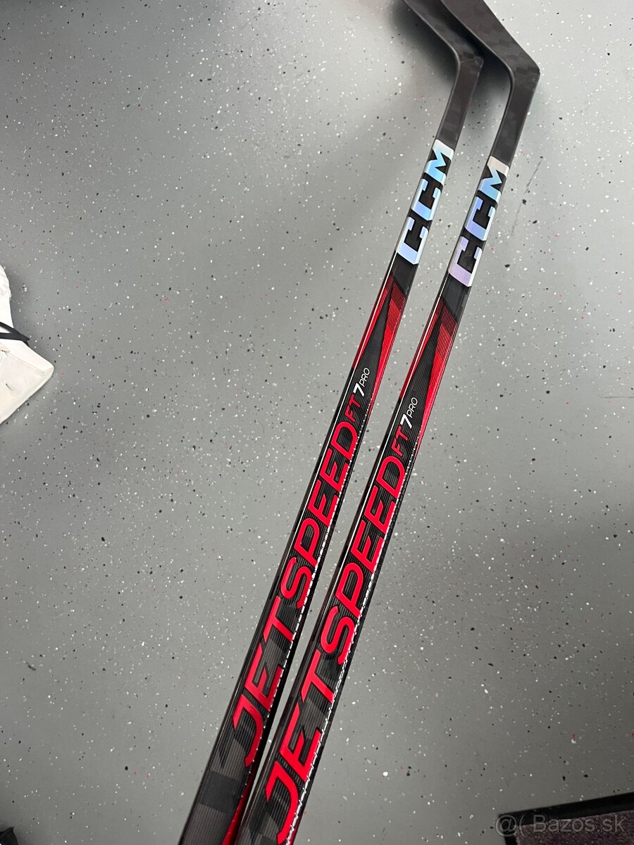 Hokejka CCM Jetspeed FT7 Pro