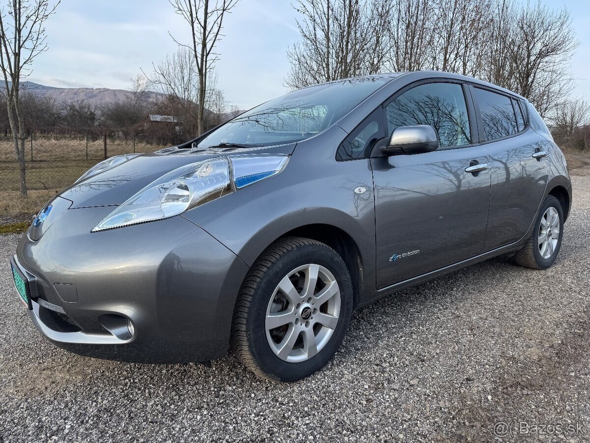 Elektromobil Nissan Leaf 24 11/2017