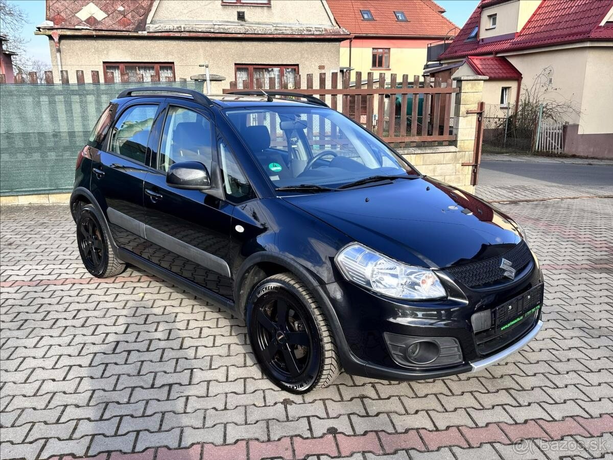 Suzuki SX4 1.6 88kW 2013 136691km 4x4 1.majitel TAŽNÉ