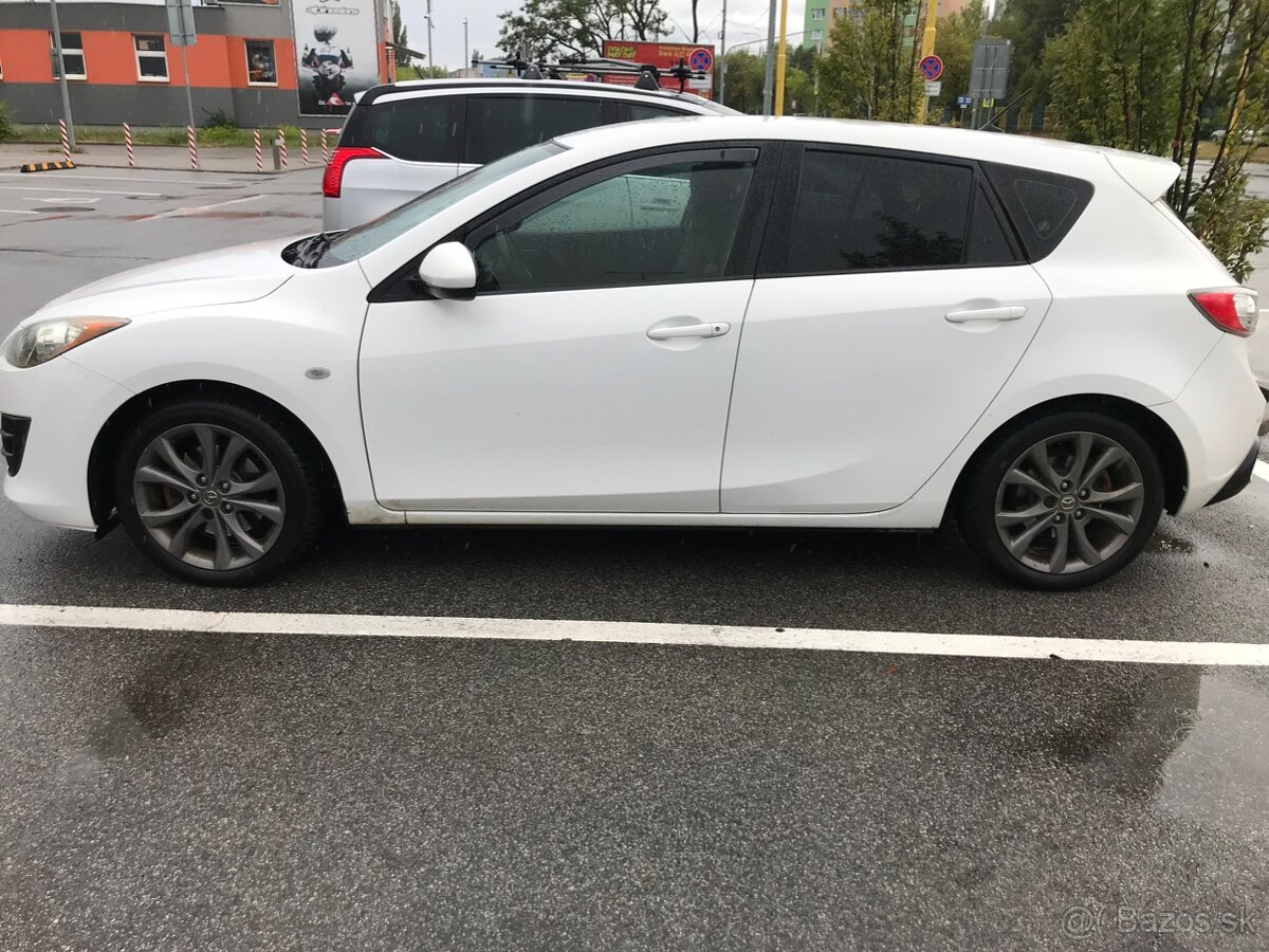 Mazda 3 benzin