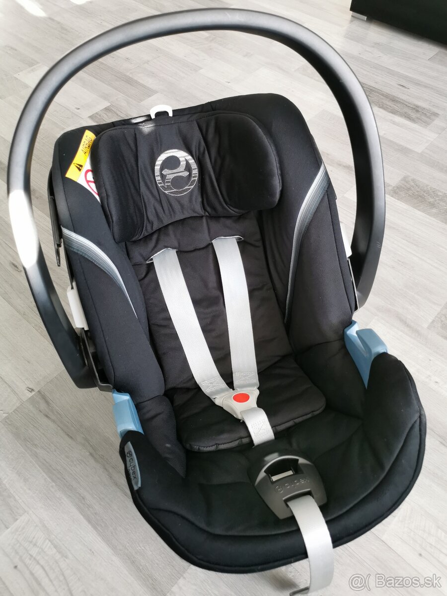 Vajicko Cybex aton 5