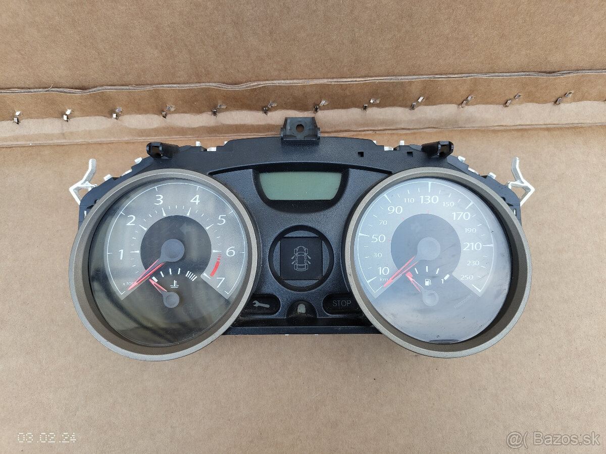 tachometer megane 2 8200408781 D 40