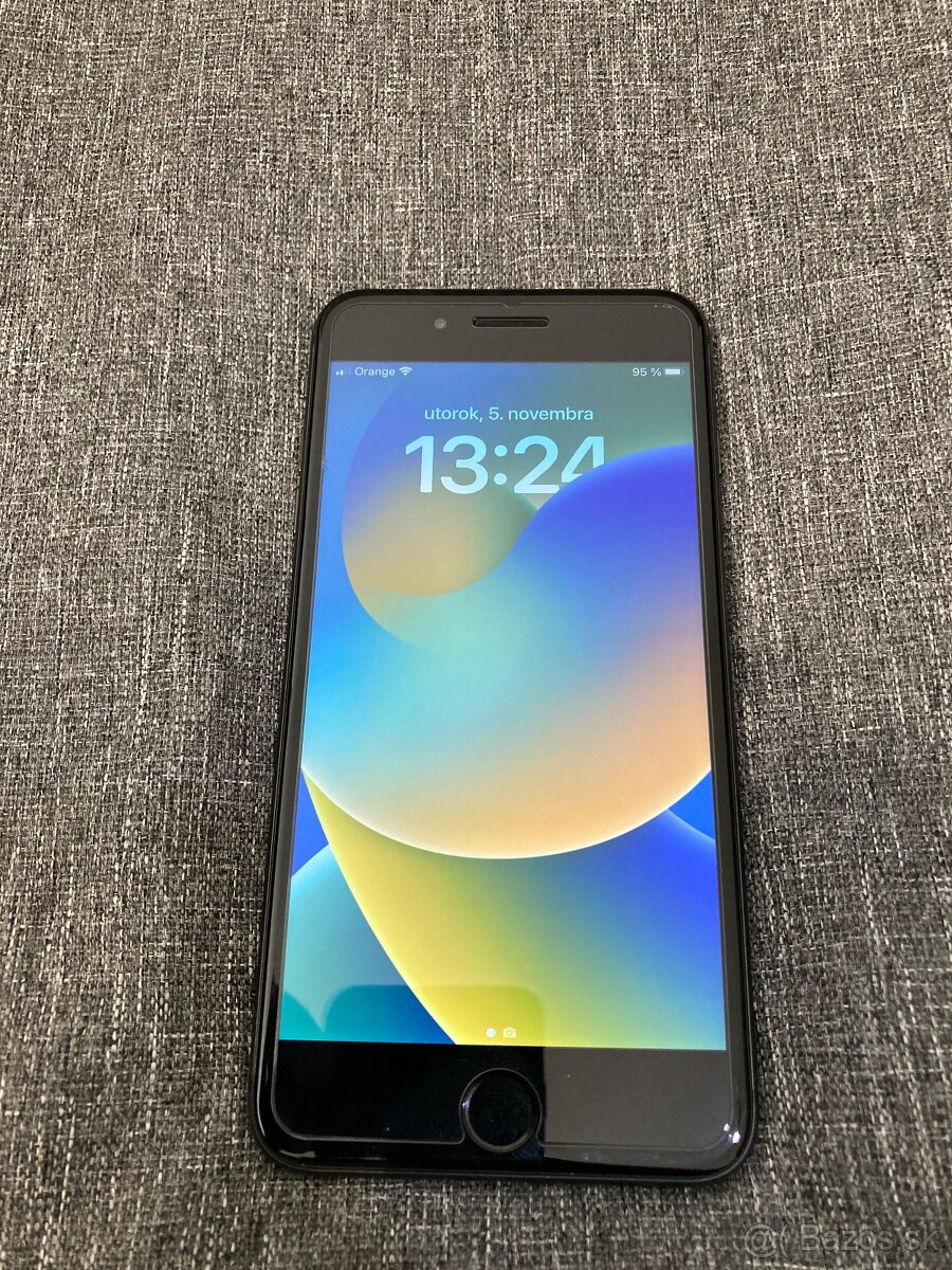 iPhone 8plus 128GB cierny