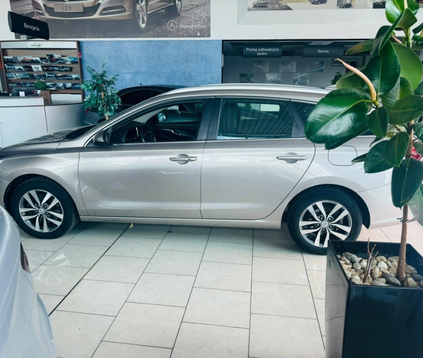 Hyundai i30 CW 1.6CRDi, Automat