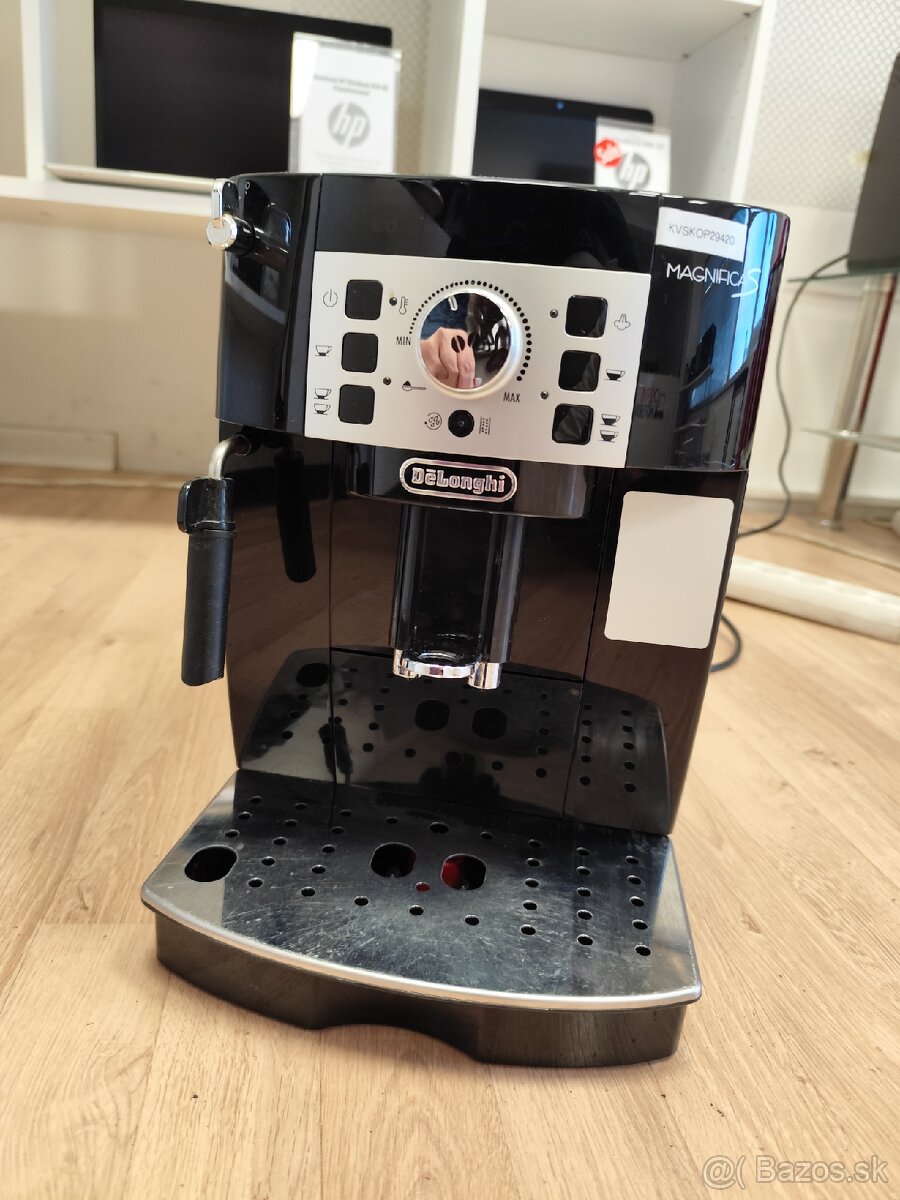 Kávovar Delonghi