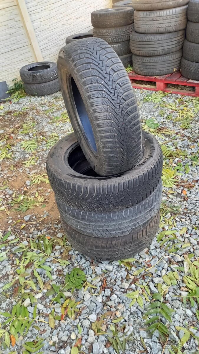 205/60R16. 92H. Goodyear zimné