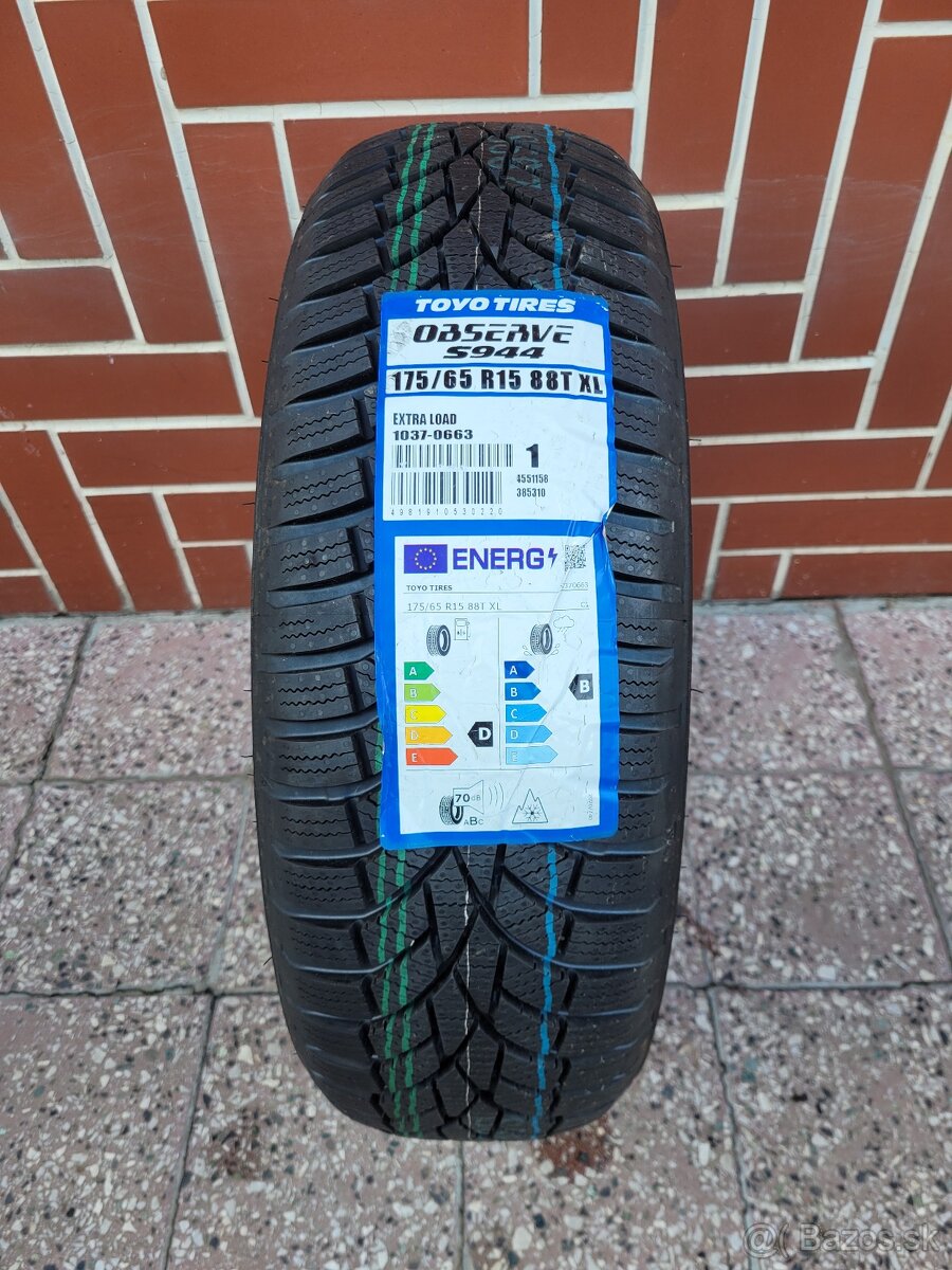 Toyo Tires Observe S944 175/65/r15 1ks zimná