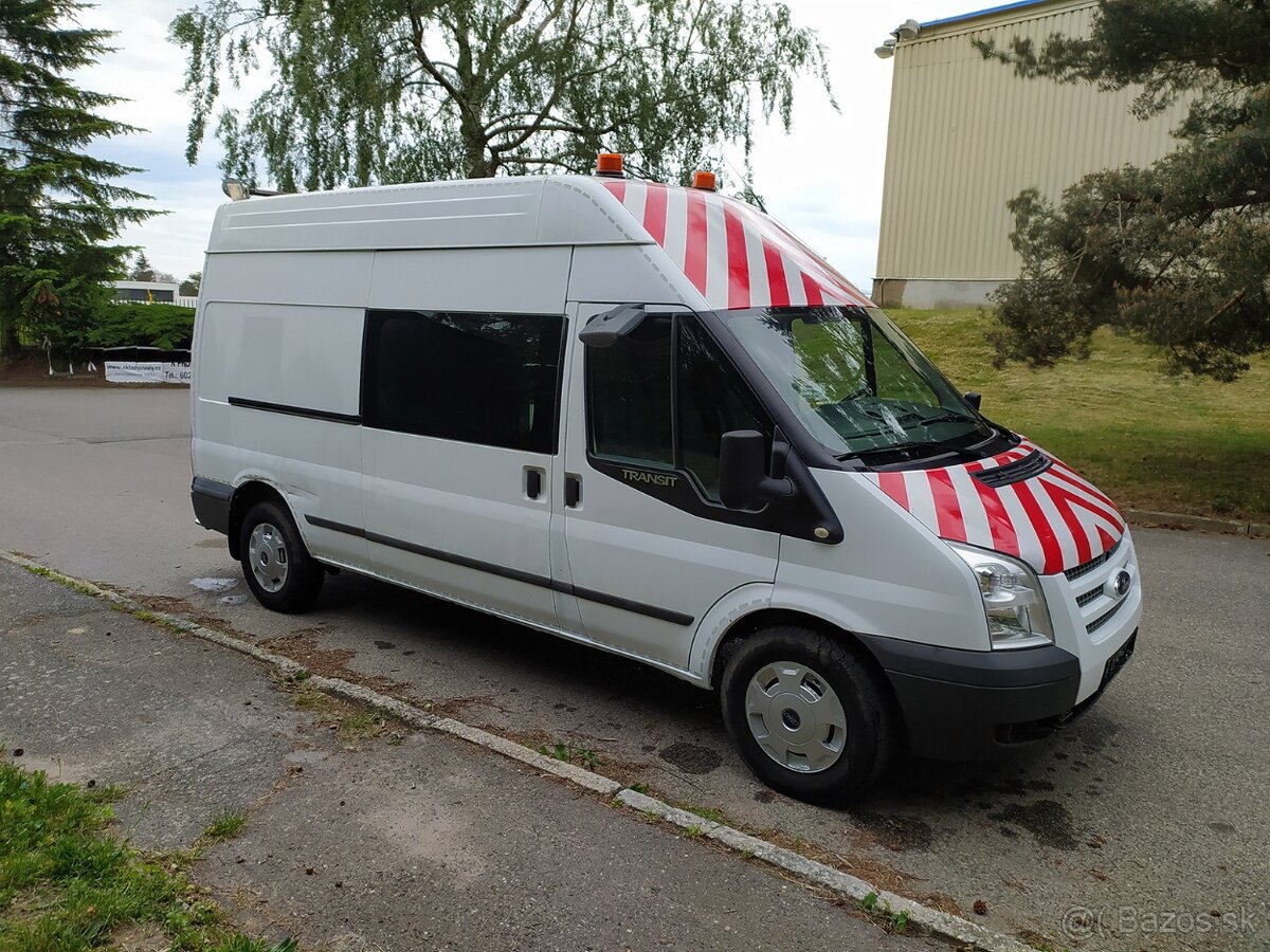 Servisní vozidlo s dílenskou vestavbou Ford Transit L3H3