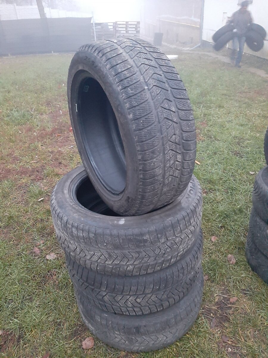 255/50r19 107V Pirelli zimne