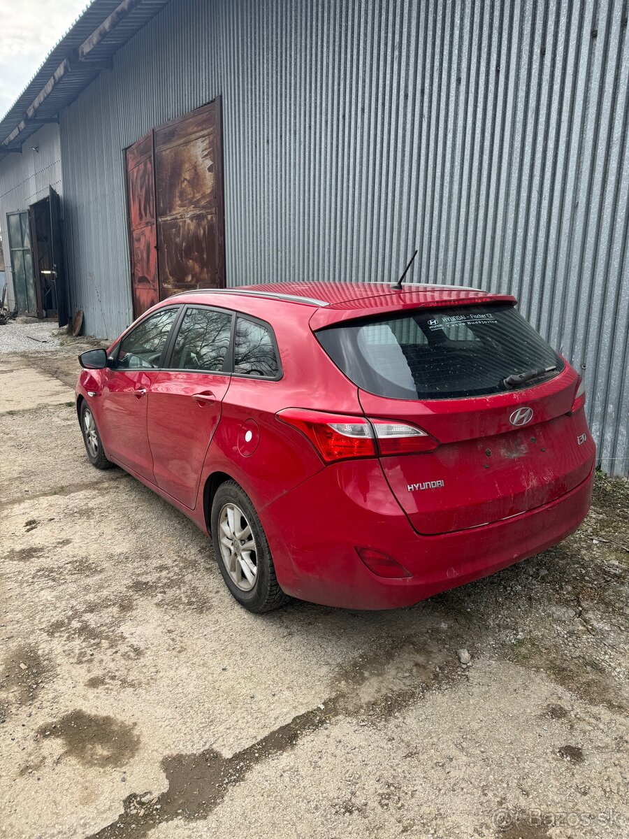 Hyundai i 30 combi 1.6 CRDI