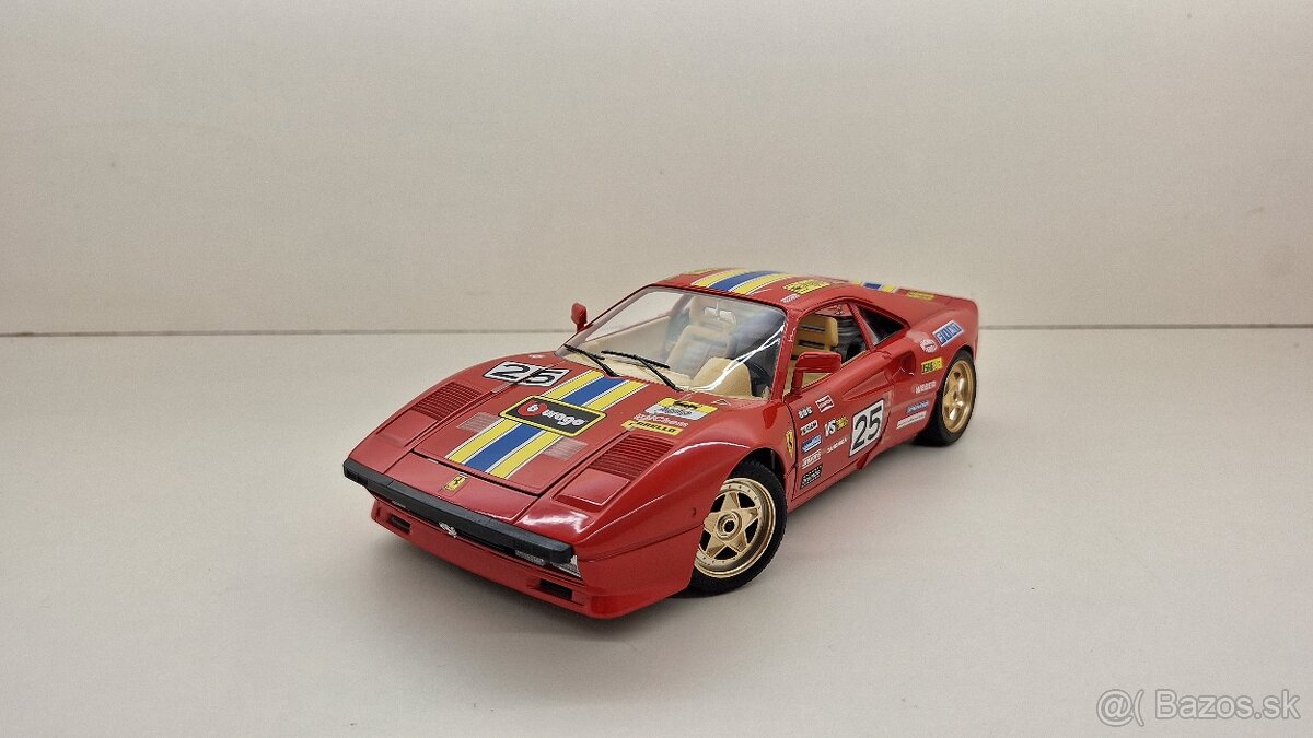 1:18 FERRARI