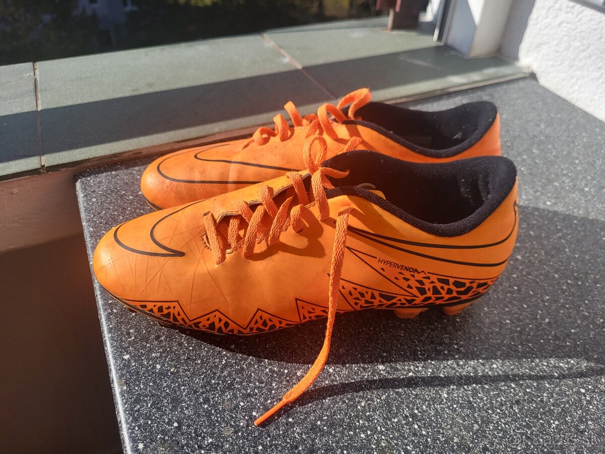 Kopačky Hypervenom 42