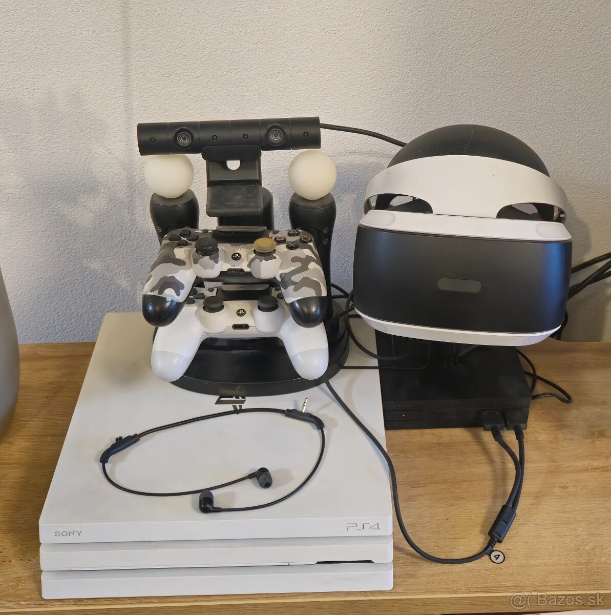 PS4 pro 1 TB + VR