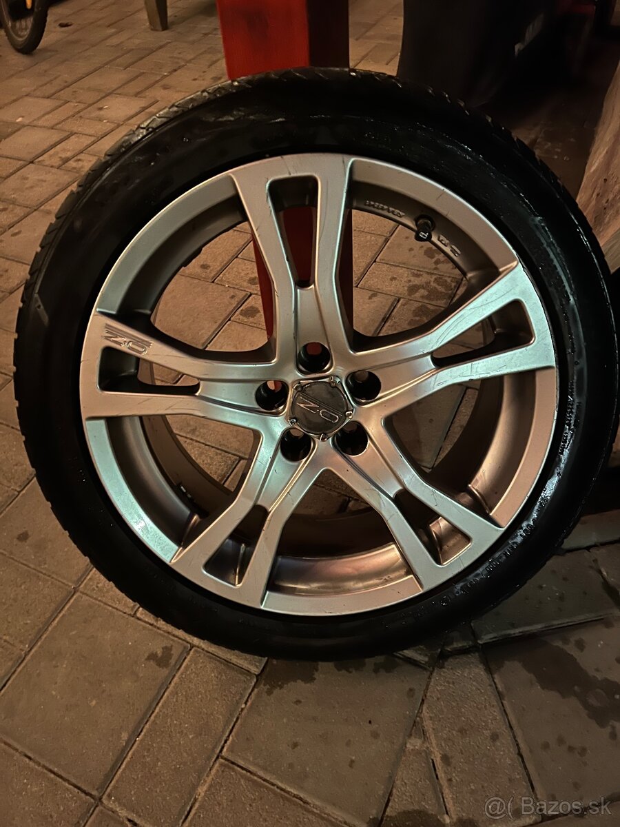 OZ R17 5x100, 225/45