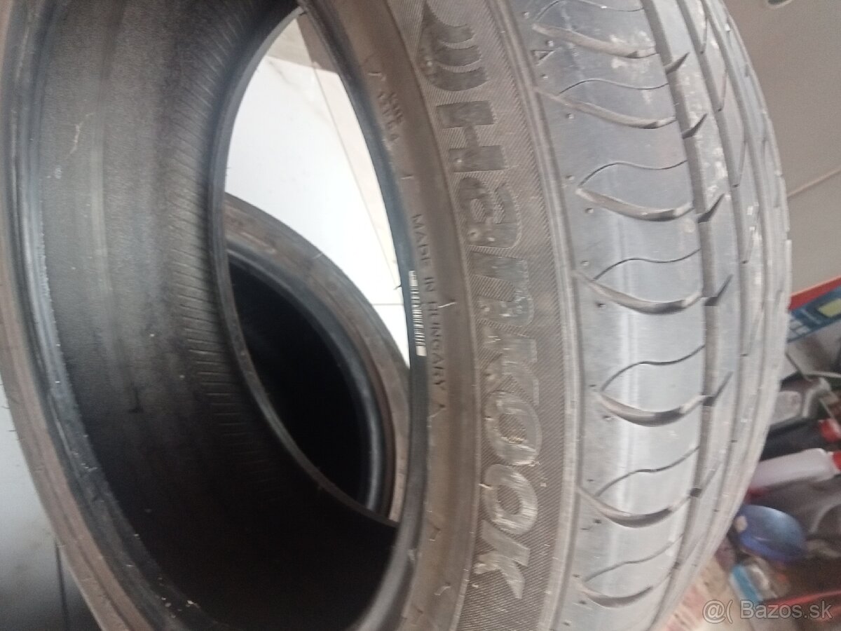 225/45 R17