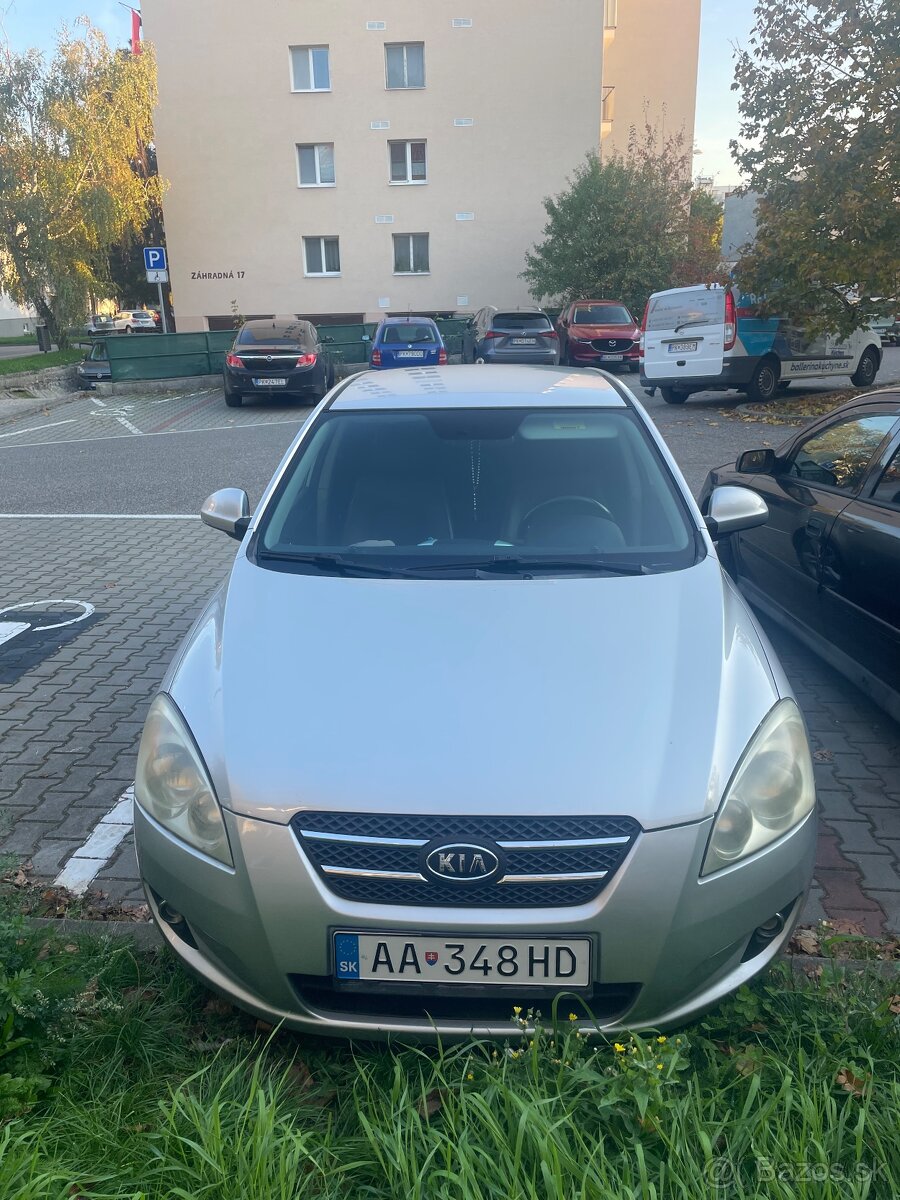 KIA Ceed 1.6 benzín