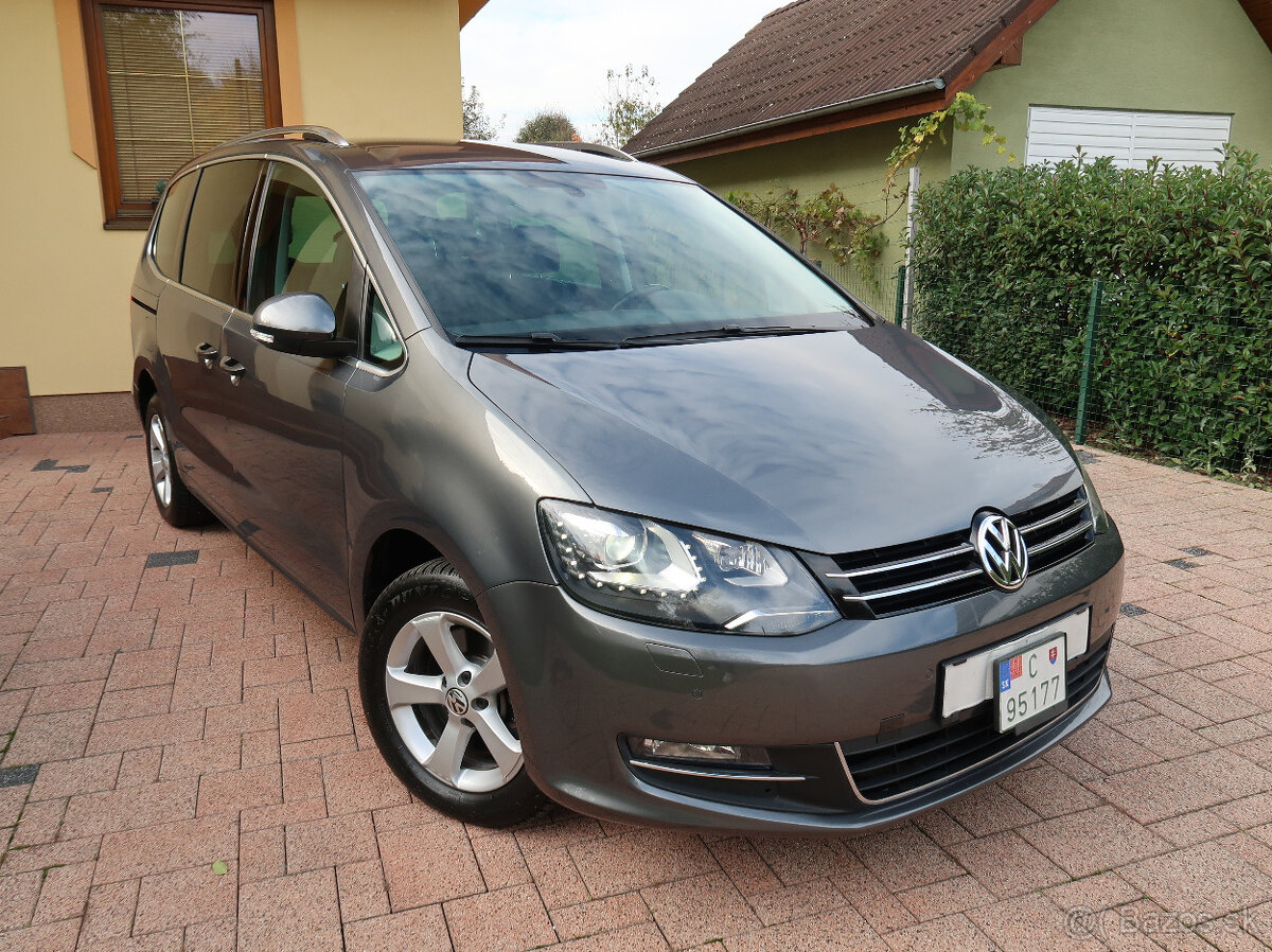 Volkswagen Sharan 2.0 TDI Highline - Alcantara, Xenon -