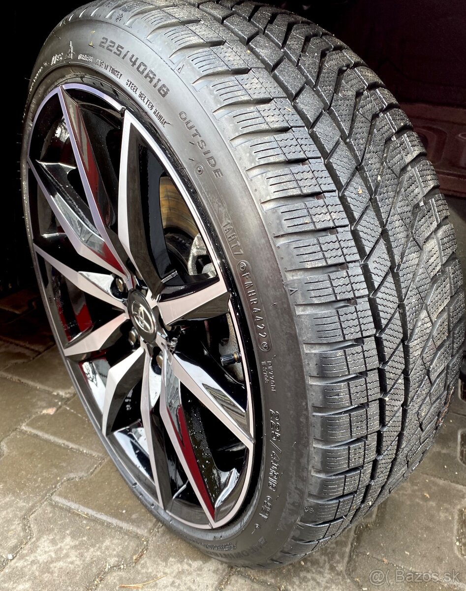 Falken EUROWINTER HS02 PRO 225/40 R18 92V