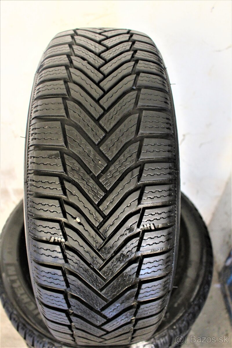 16” PNEUMATIKY-----ZIMNE----MICHELIN---205/60 r16----7mm