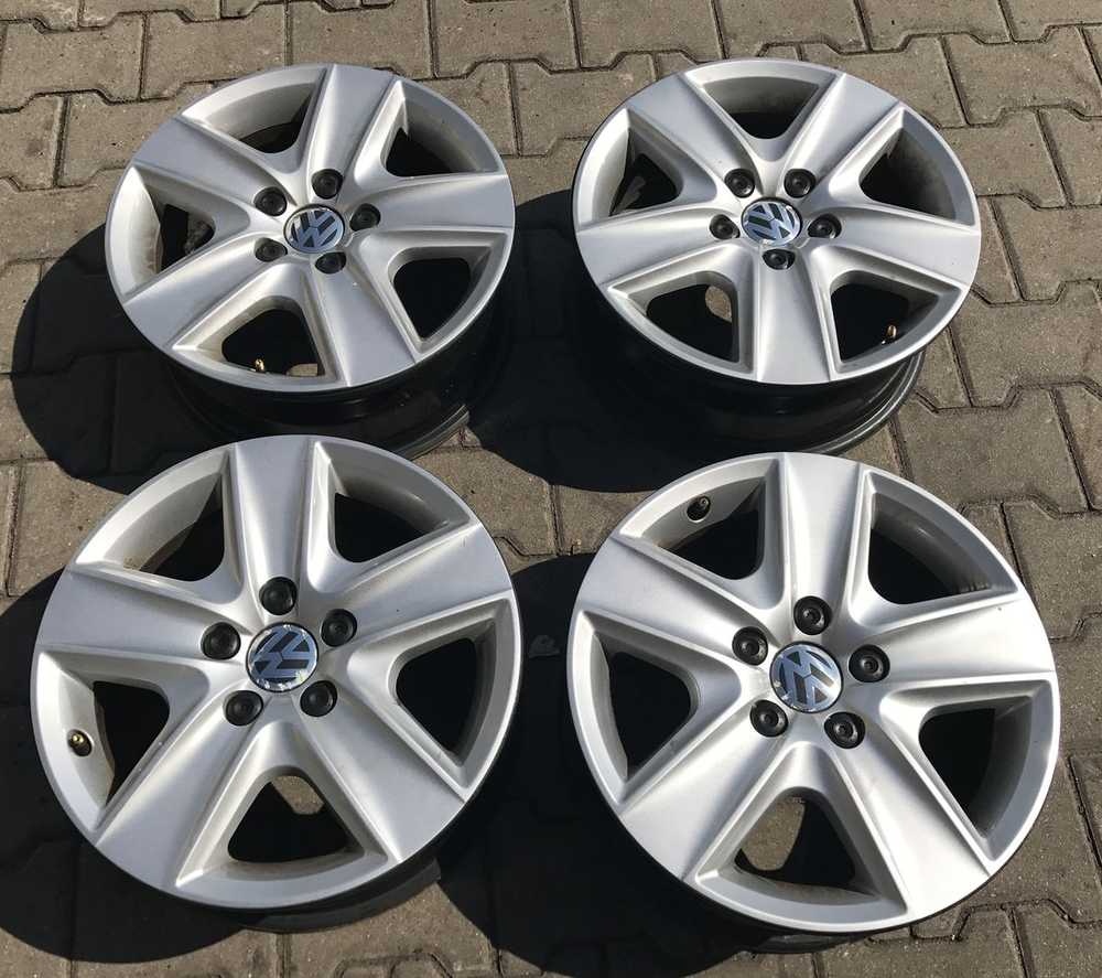 16" sada diskov VW + puklice.