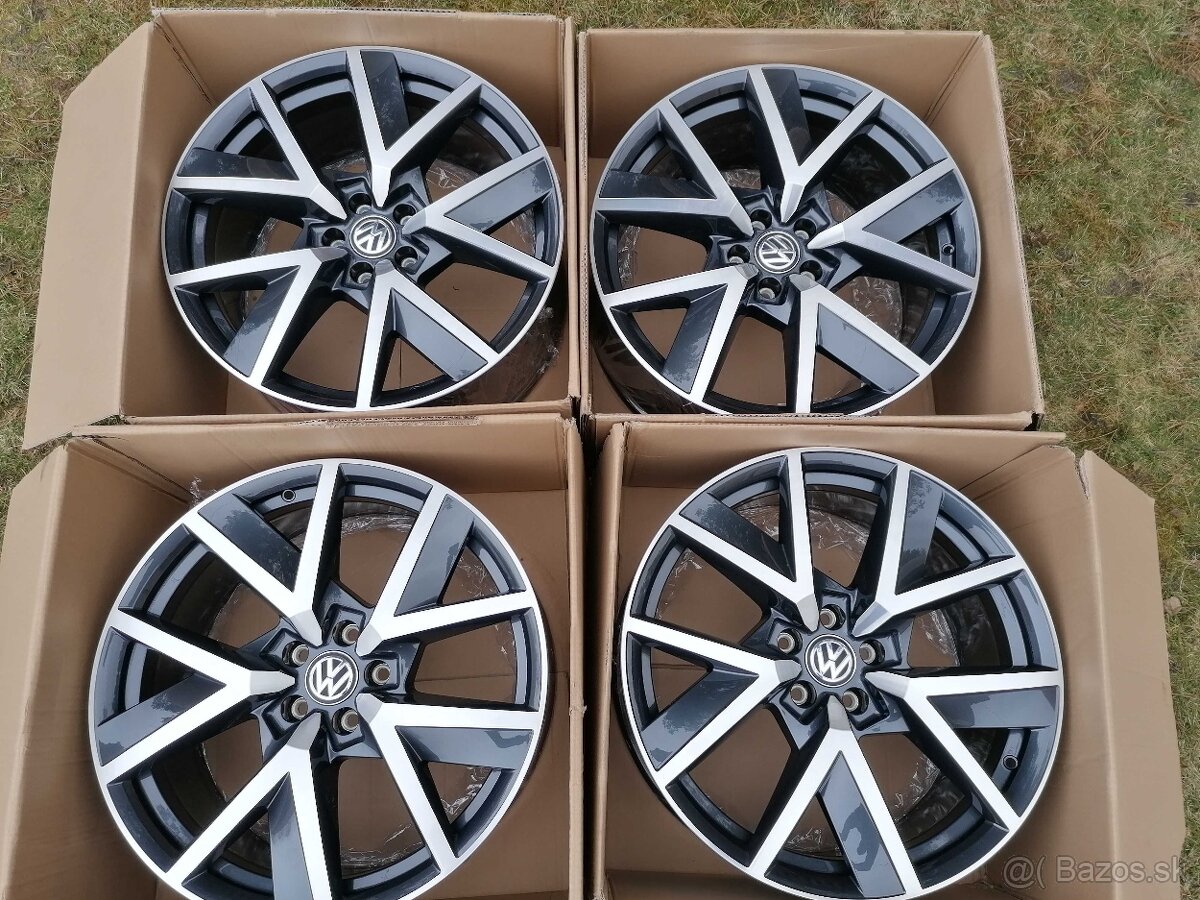 ORIG.VW TOUAREG R-Line Braga R20 5x112 NOVE DISKY