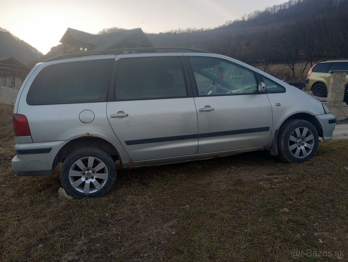 Seat Alhambra