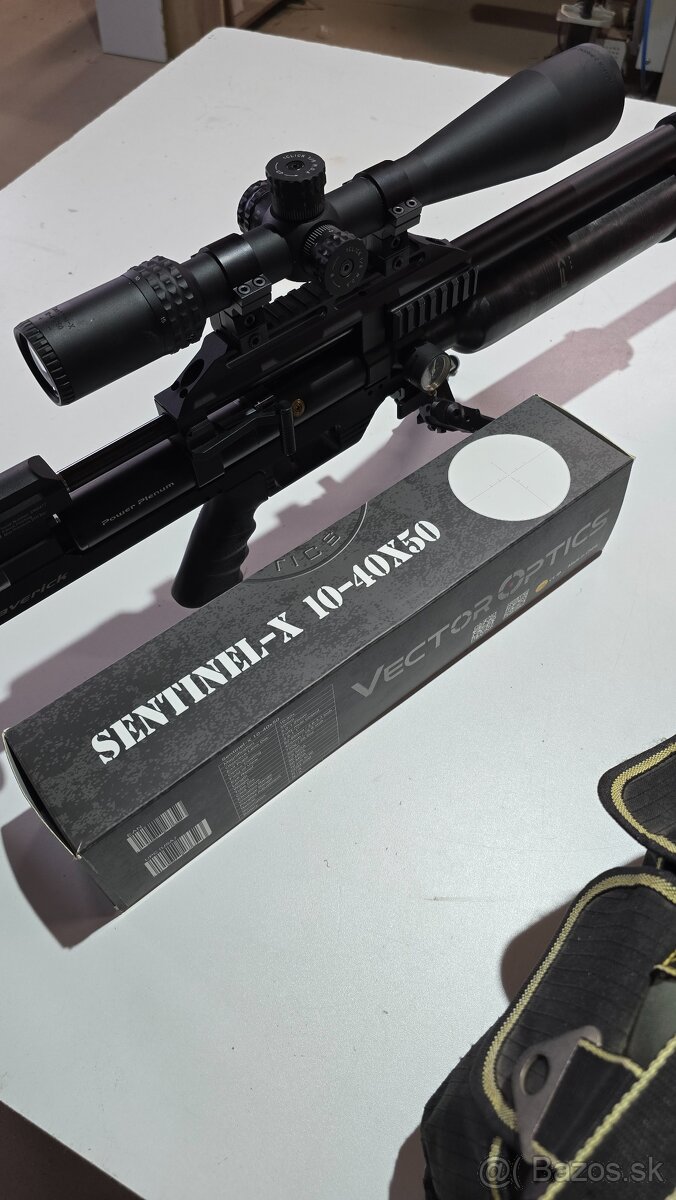 Puskohlad vector optics Sentinel X 10-40 ×50