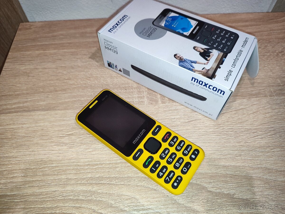 NOVY DualSIM Maxcom Classic MM139