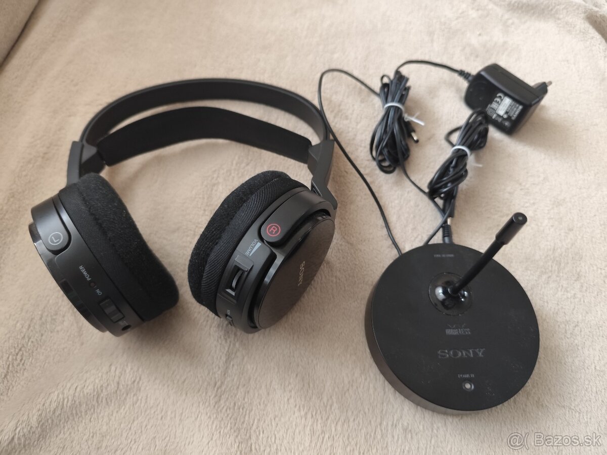 Rádiofrekvenčné Slúchadlá SONY MDR-RF811R