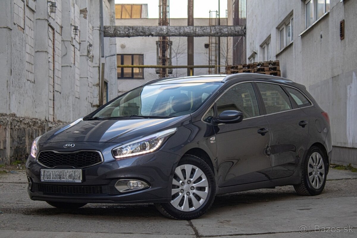 Kia Cee´d 1.6 CRDi LX/Silver