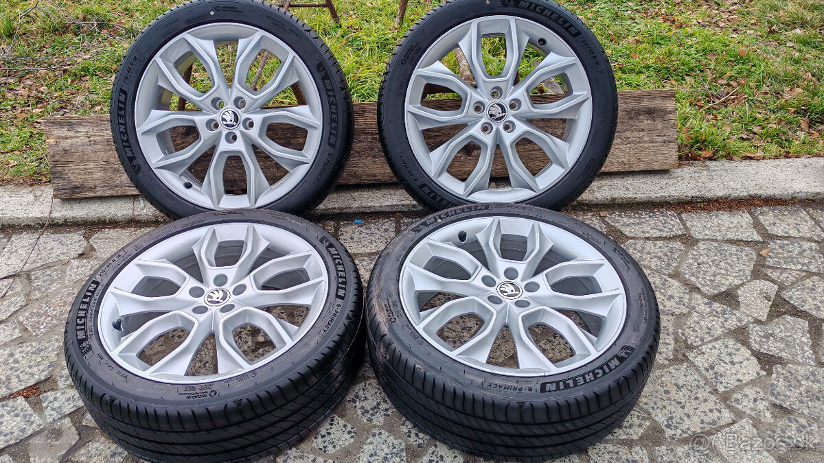 5x100 R18 --- ŠKODA KAMIQ