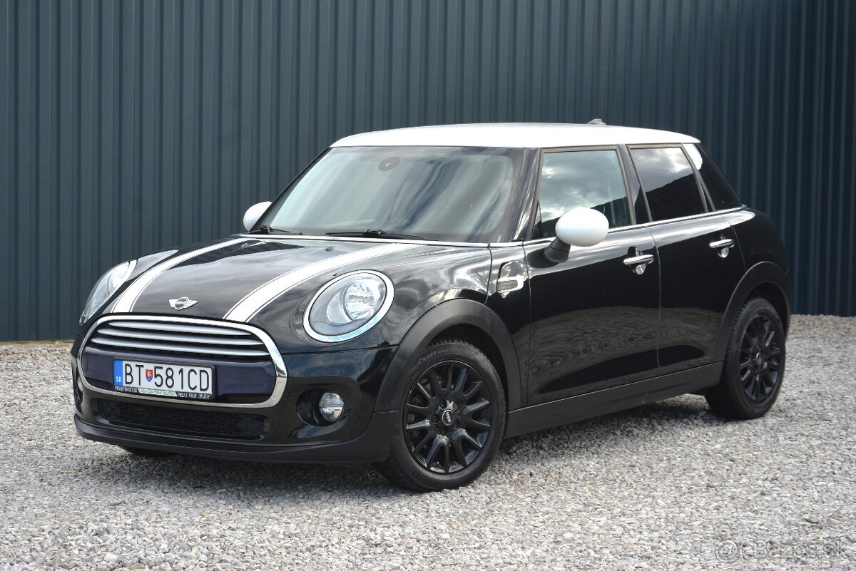 Mini Cooper D 1.50 Servisna kniha, 5-dverova verzia, automat