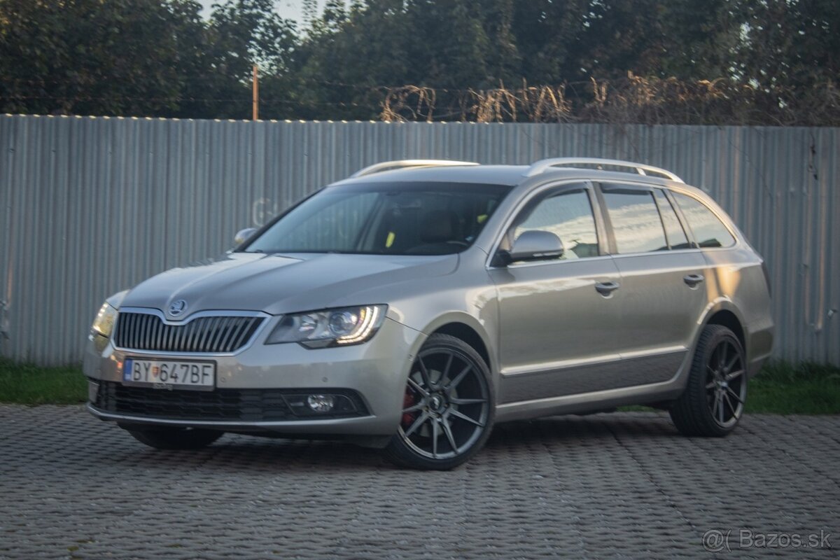 Škoda Superb Combi